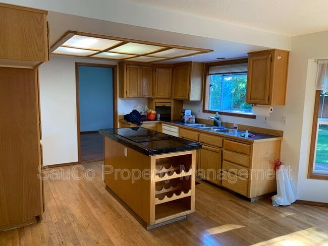 Photo - 1587 NE 57th Ave
