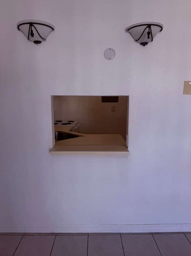 Photo - 4550 NW 9th St