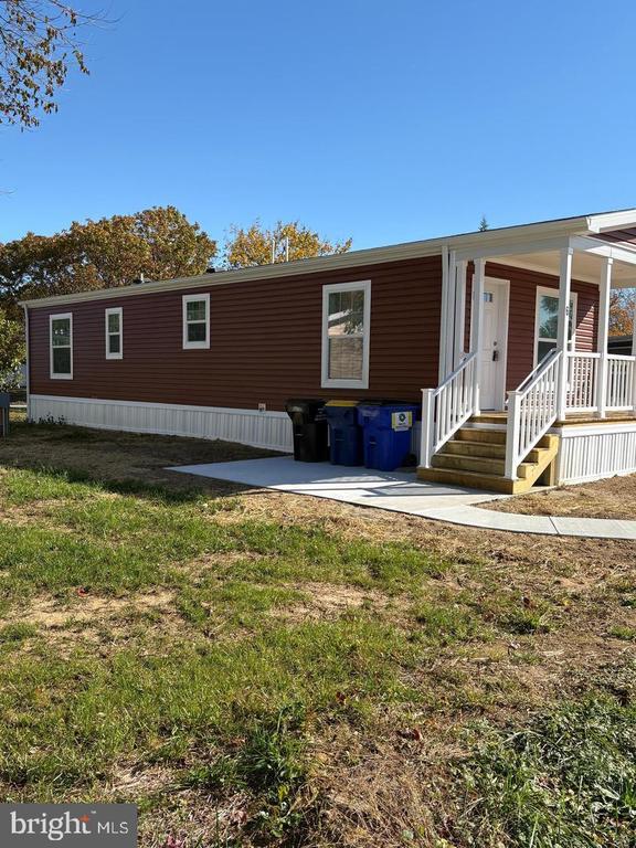 Photo - 6 Greenwood Cir