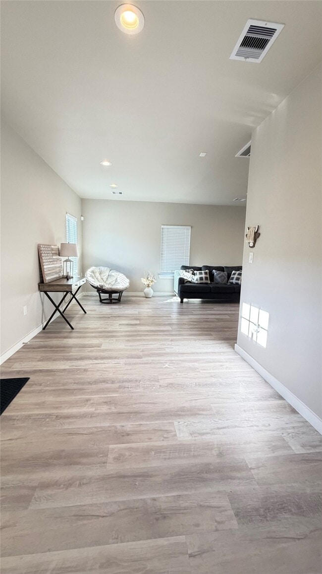 Photo - 2115 Fulton St