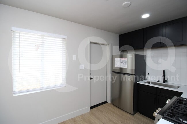 Photo - 2309 N Dayton St