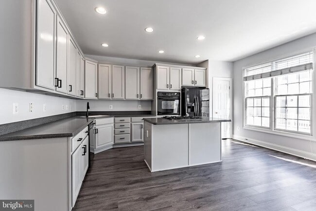 Building Photo - 8358 Millom Ct Rental