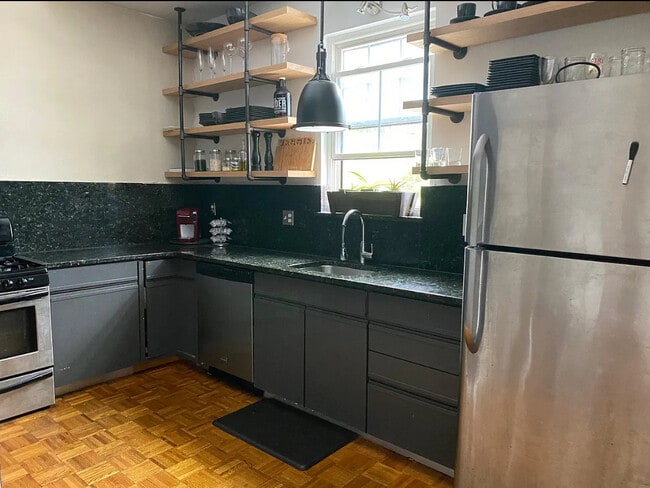 Building Photo - 170 Ashmont St Unit 16 Rental