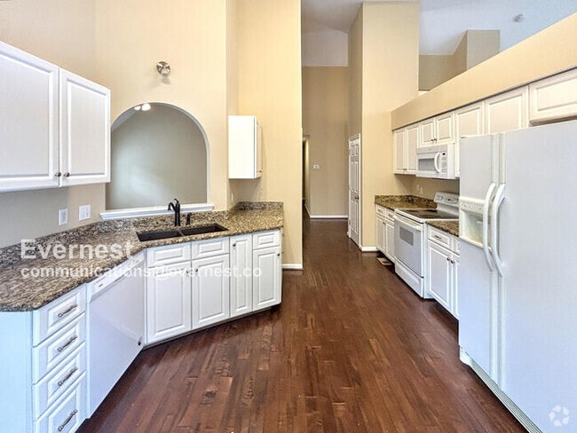 Building Photo - 6752 Sugar Hill Dr Rental