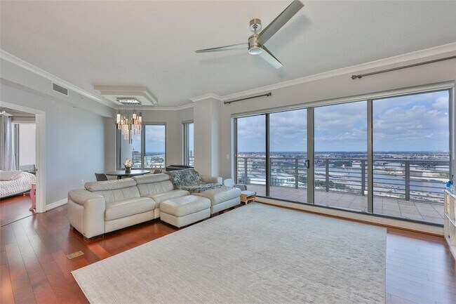 Photo - 1209 E Cumberland Ave Unit 2404