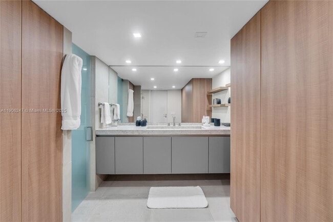 Photo - 3 Grove Isle Dr Unit C1710