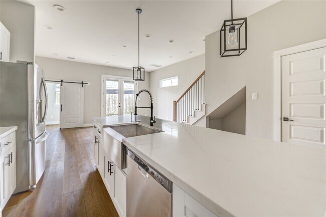 Photo - 4220 McKinley St