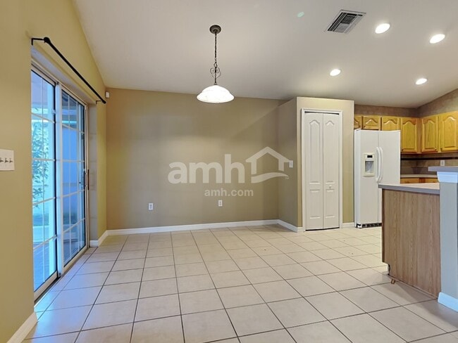 Photo - 2722 Billingham Dr