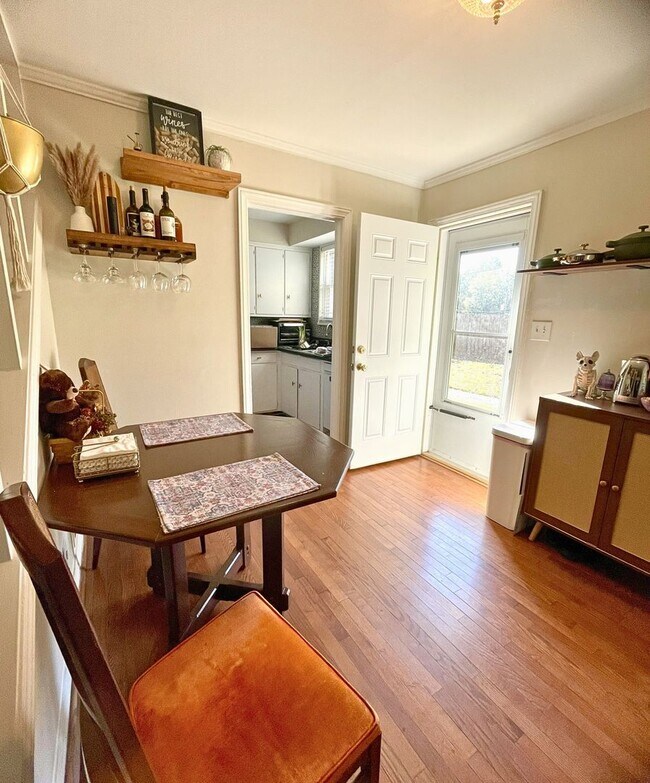 Photo - Augusta Road, 2BD/1BA, 1000SF