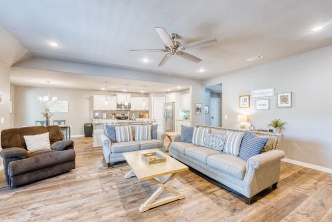 Photo - 24 Pickering Dr Unit ID1297038P