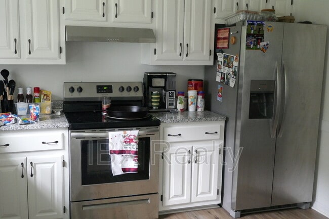 Photo - 103 South St