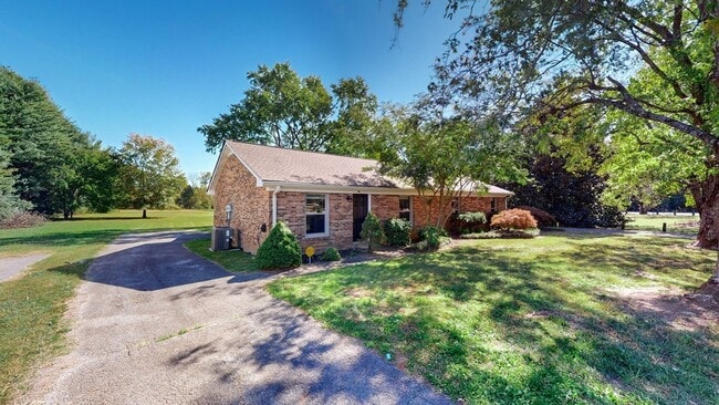 Photo - 8614 Burleson Ln Unit 8616
