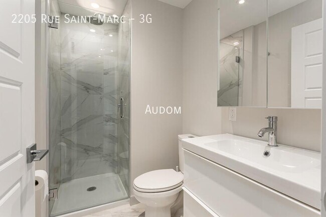 Photo - 2205 Rue St Marc Unit 3G