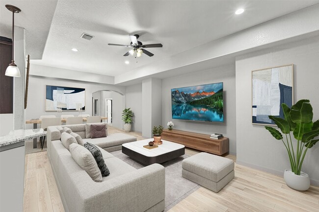Photo - 267 Freeman Blvd