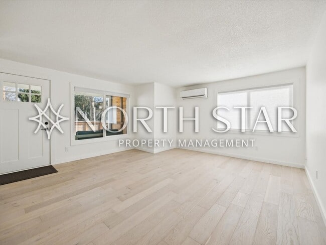 Photo - Remodeled Condo in the Heart of Old Town Lake Oswego