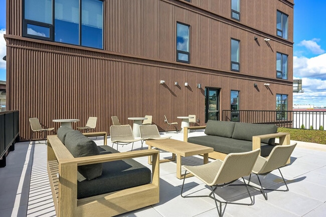 Shelby Commons