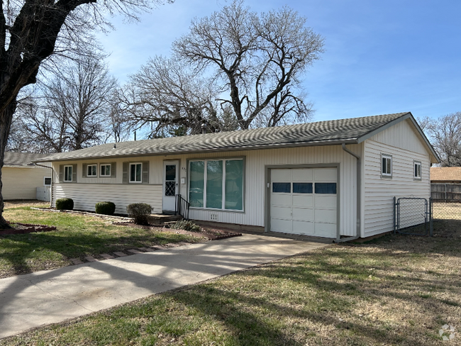 Building Photo - 625 N Redbarn Ln Rental