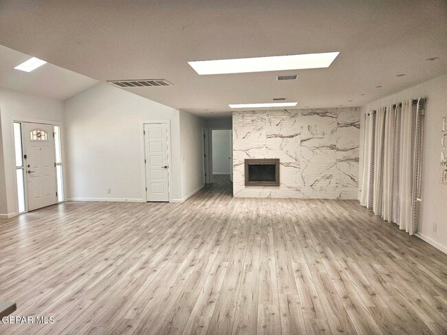 Photo - 10000 Honolulu Dr