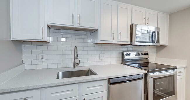 Sparrows Point Townhomes and Apartments