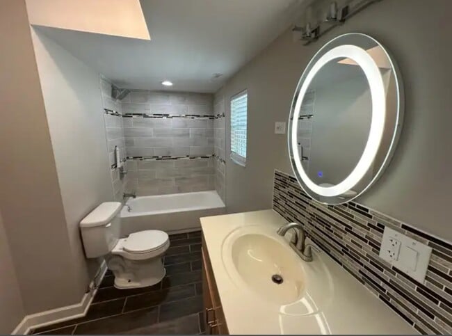 Photo - 149 S 14th Ave Unidad 906s 10th ave maywood