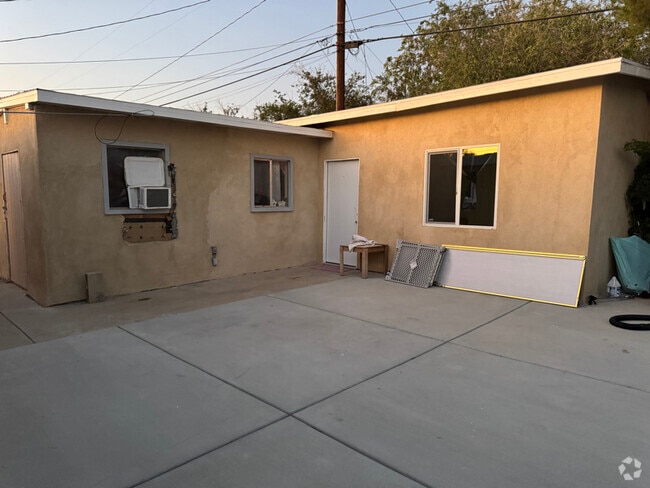 Building Photo - 45338 Genoa Ave Rental