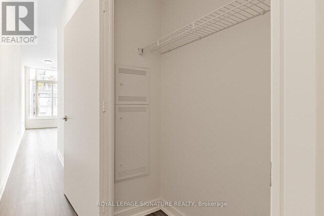 Photo - 425 Front St E Unit 607