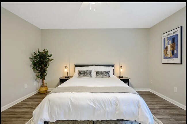 Photo - Crabtree Creek Place