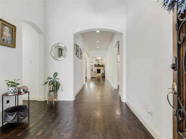 Photo - 708 Sandbox Dr