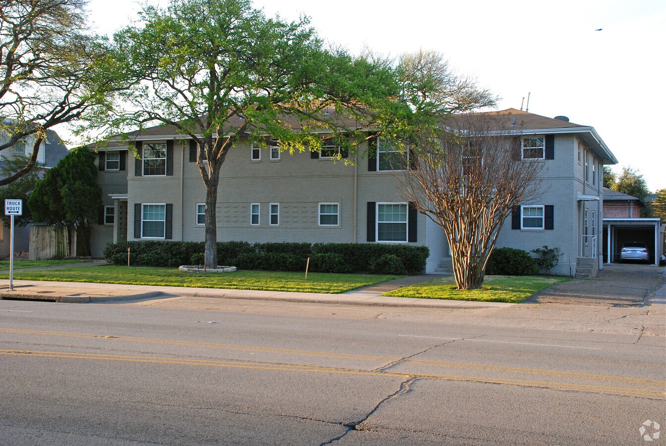 Photo - 4133 Lovers Ln