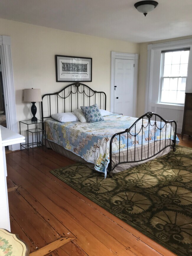 king bed in master - 160 High St Unit 2