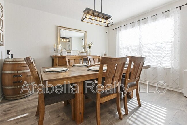 Photo - 955 Brown Thrasher