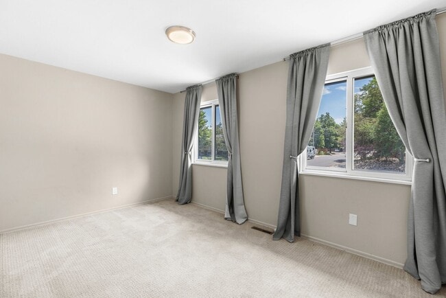 Photo - 3295 Emerson Ave