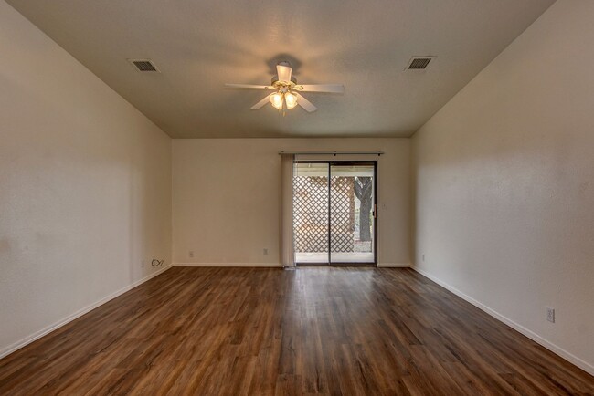 Photo - 4701 N Norman Rd Unit B