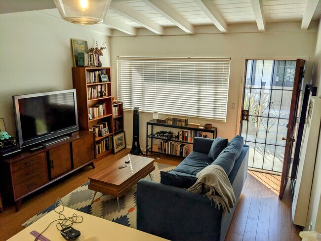 Photo - 2440 Chelsea Pl Unit A