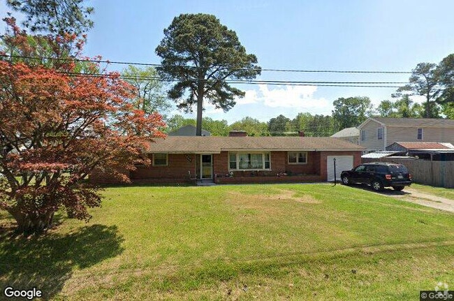 Building Photo - 1301 Altoona St Rental