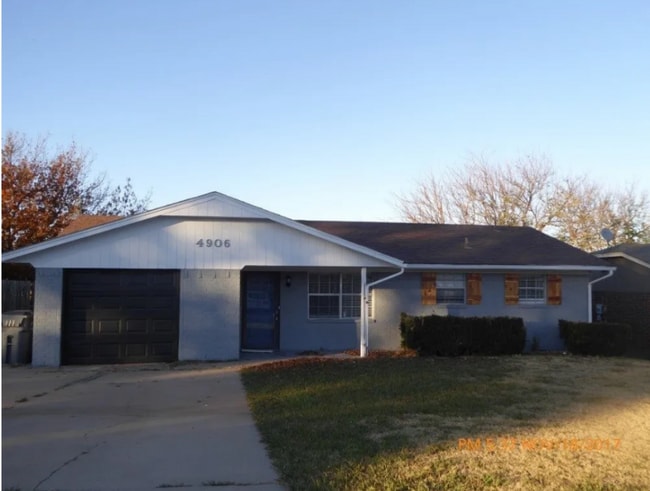 Building Photo - 4906 SE Trenton Rd Rental