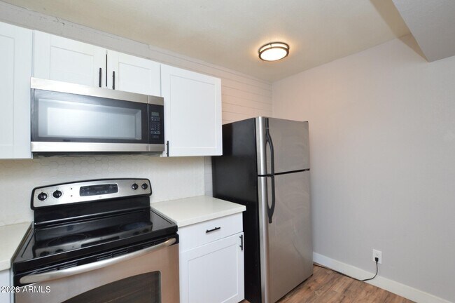 Photo - 6040 N 21st Ave Unit 5