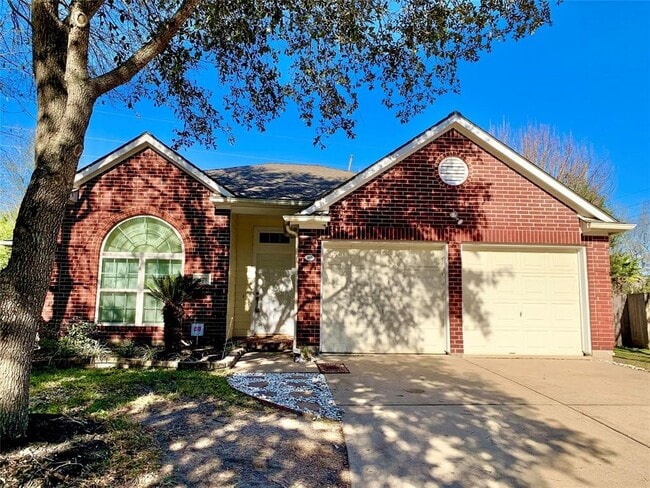 Building Photo - 5819 Mitre Peak Ln