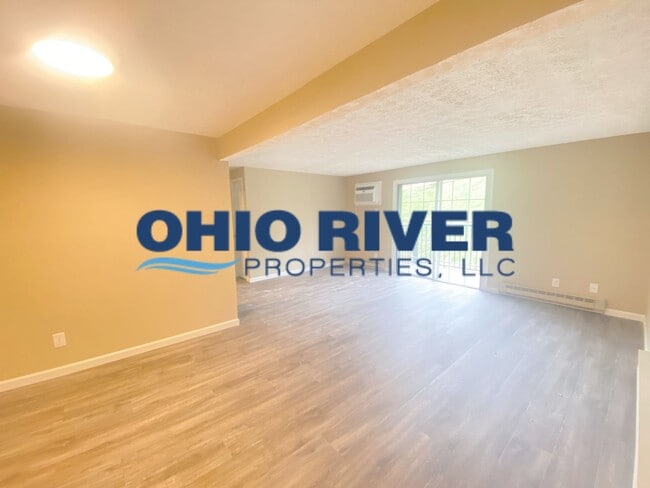 Photo - 700 Northwood Ct Unit 202