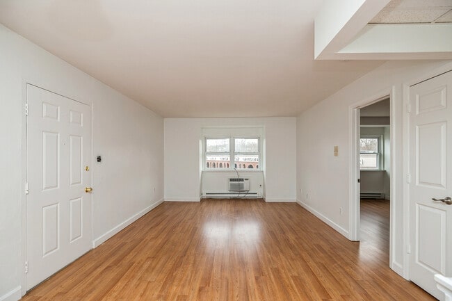 Zen Long Island at Wheatley Heights 55+ Community