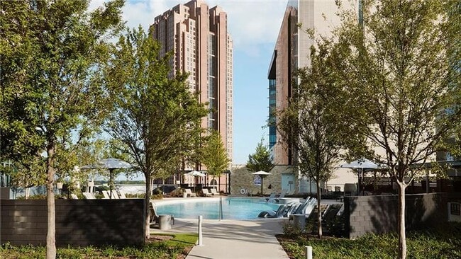 Photo - 2976 Blackburn St