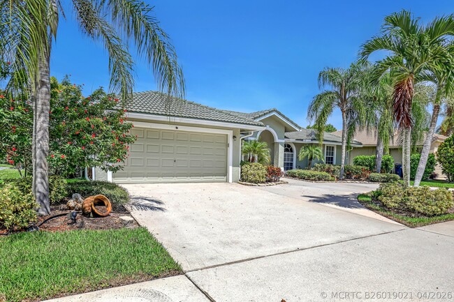 133 Black Olive Crescent