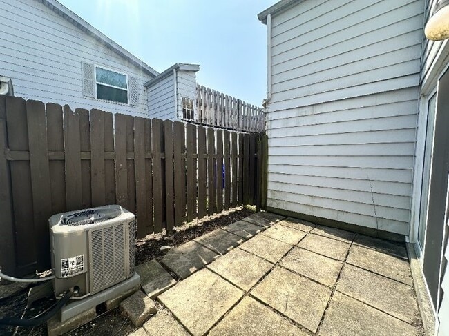 Photo - 2512 Nassau Dr