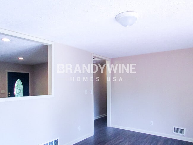 Photo - 4060 W Stubbs Rd