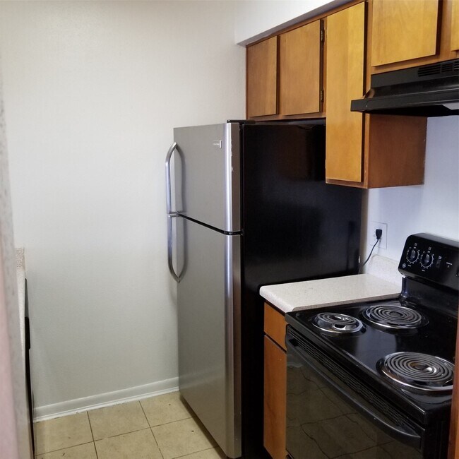 Photo - 3015 Walnut Bend Ln Unit 33