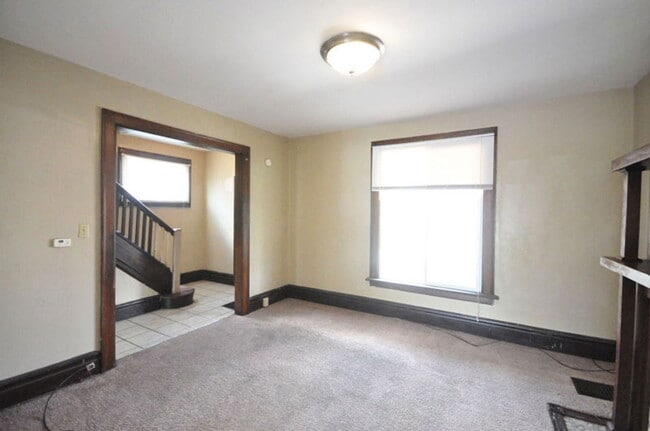 Photo - 177 E 11th Ave