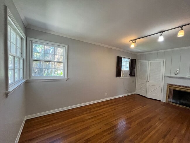 Photo - 10370 Ashton Ave Unit 10370 Ashton