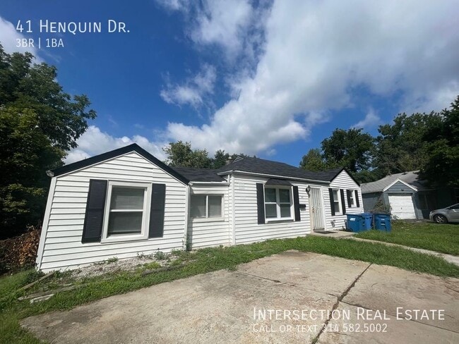 Photo - 41 Henquin Dr