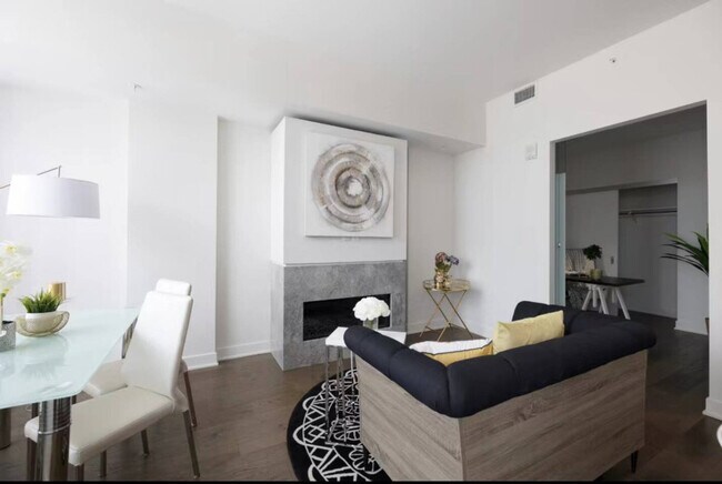 Photo - 1188 Rue Saint-Antoine O Unit ID1328023P