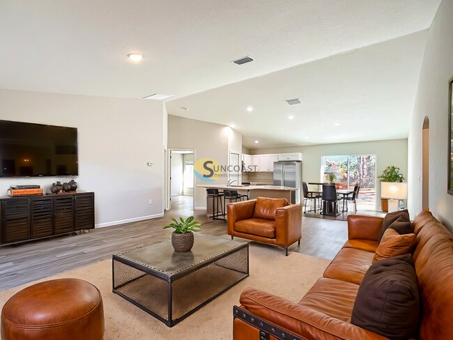 Photo - Free to Apply!